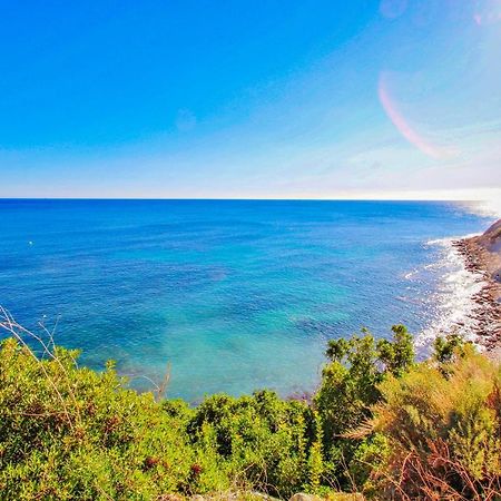 Gioia - Sea View Apartment In 칼페 외부 사진
